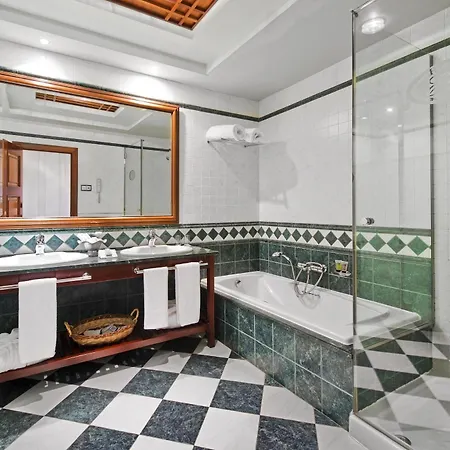 Elba Palace Golf Boutique - Adults Only Otel